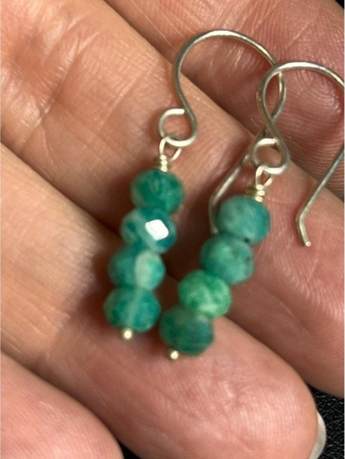 B4965 Handmade Dangle Drop Earrings Sterling Silver *Unmarked Green Crystal
